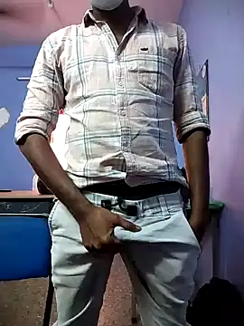 Snapshot of Tamilandteluguboy14 chatting on 24, 1, 2025 Tamilandteluguboy14 online show from 24, 1, 2025