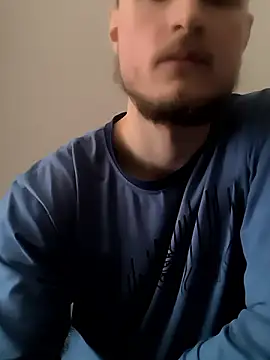 Snapshot of hardgun_ chatting on 7, 12, 2024 hardgun  online show from 7, 12, 2024