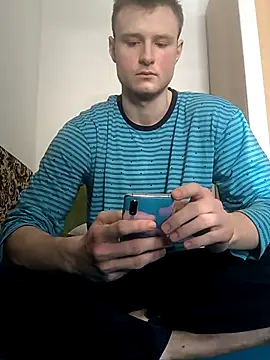 Snapshot of hardgun_ chatting on 16, 3, 2025 hardgun  online show from 16, 3, 2025