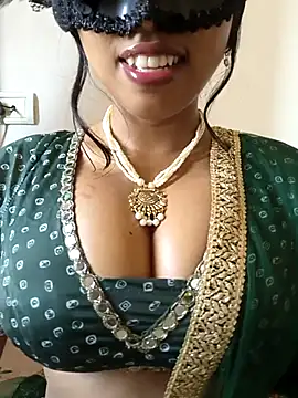 sandy naughty online show from 17, 2, 2025