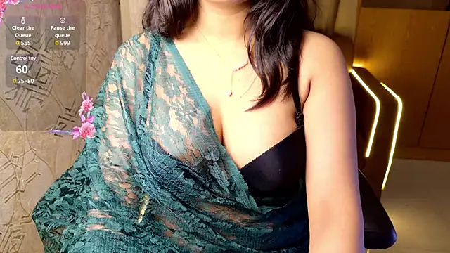 Snapshot of Punjabi_Queen1 chatting on 17, 1, 2025 Punjabi Queen1 online show from 17, 1, 2025