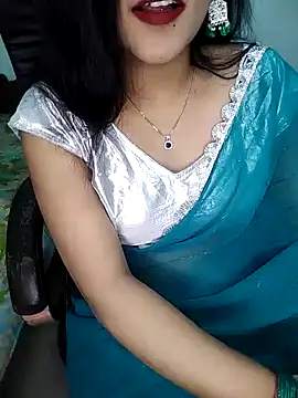 Snapshot of karishma chatting on 23, 12, 2024 karishma online show from 23, 12, 2024