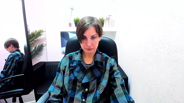 AuroraScript online show from 5, 3, 2025