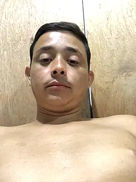 isacalejandroo online show from 30, 1, 2025