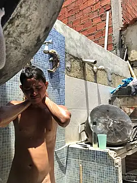 isacalejandroo online show from 22, 3, 2025