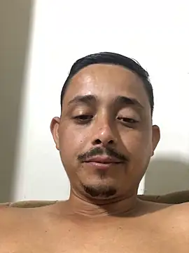 isacalejandroo online show from 24, 2, 2026