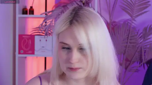 tiffannyjons online show from 19, 2, 2026