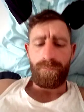 Snapshot of benalexa1992 chatting on 14, 4, 2026 benalexa1992 online show from 14, 4, 2026