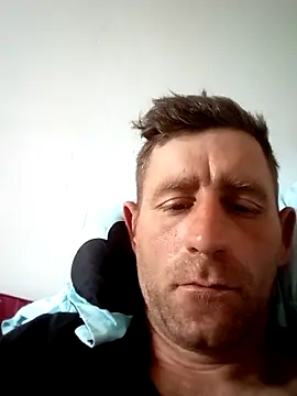 Snapshot of benalexa1992 chatting on 25, 4, 2026 benalexa1992 online show from 25, 4, 2026