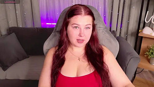 Snapshot of EffyEvansy chatting on 17, 9, 2025 EffyEvansy online show from 17, 9, 2025