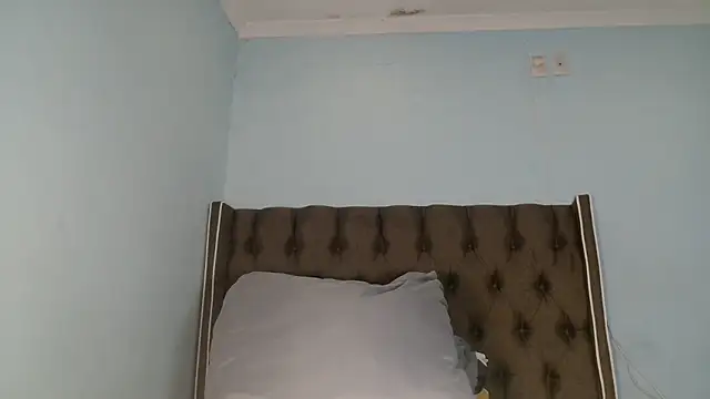 Snapshot of CHOCKYCHOCX2 chatting on 12, 12, 2024 CHOCKYCHOCX2 online show from 12, 12, 2024