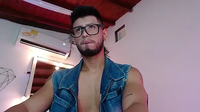 Colby brown03 online show from 13, 2, 2026