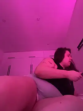 SuzieMurray online show from 19, 12, 2025