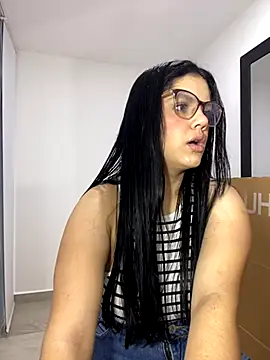 kimberlyhills1 online show from 13, 11, 2025