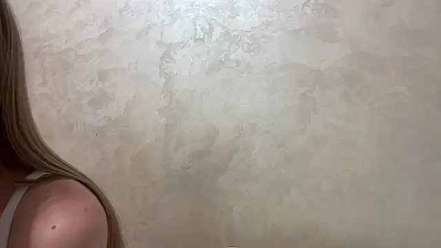 CaitlinaJayne23 online show from 1, 6, 2026