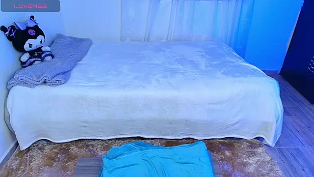 Dana martinezz online show from 18, 9, 2025