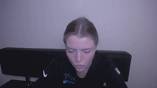MissOliviaa  online show from 3, 12, 2024