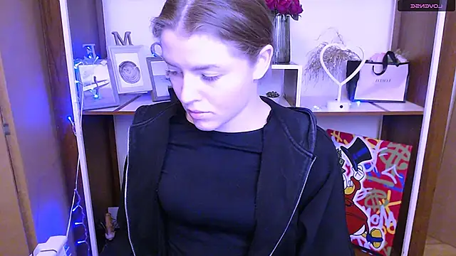 Snapshot of MissOliviaa_ chatting on 13, 1, 2025 MissOliviaa  online show from 13, 1, 2025