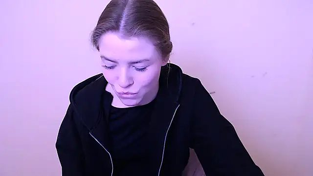 MissOliviaa  online show from 16, 1, 2025