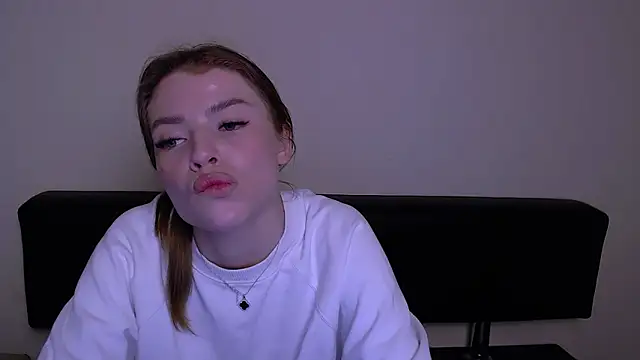 MissOliviaa  online show from 5, 3, 2025