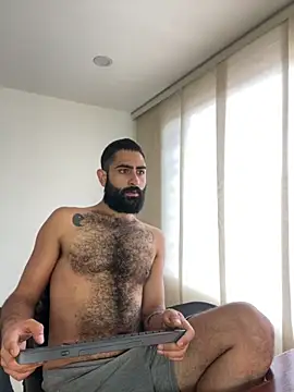 Snapshot of Drogamma chatting on 10, 9, 2025 Drogamma online show from 10, 9, 2025