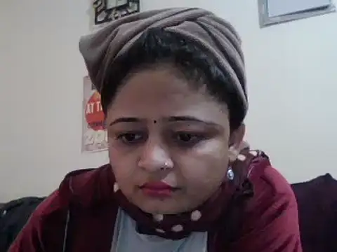 Snapshot of manvi199407 chatting on 1, 1, 2025 manvi199407 online show from 1, 1, 2025