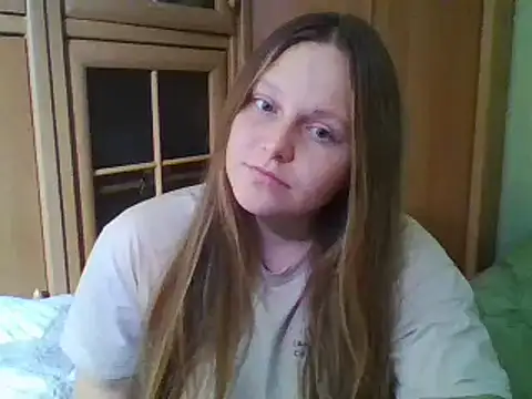 Evasapples online show from 15, 12, 2024