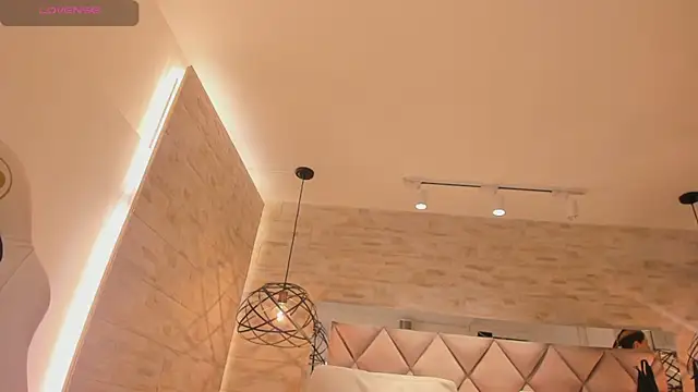 dorothy vegga online show from 5, 3, 2025