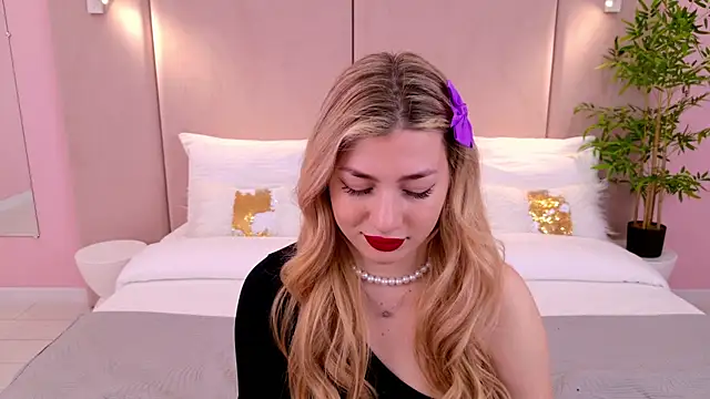 HelenaMorgan online show from 7, 2, 2025