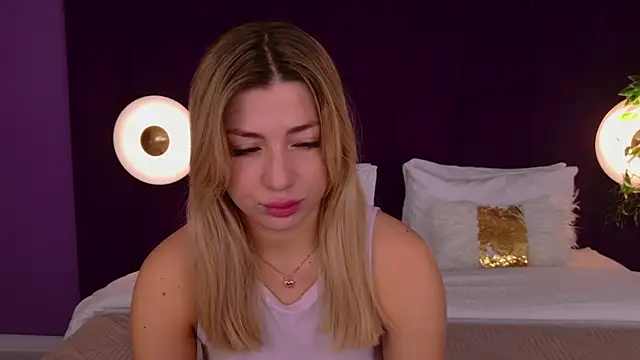 HelenaMorgan online show from 9, 10, 2025