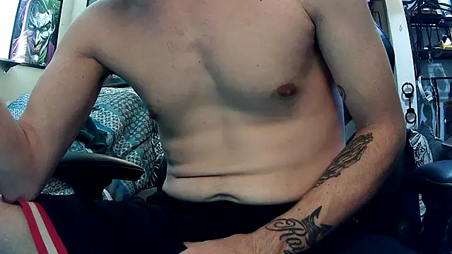 slutty guy12 online show from 20, 2, 2025