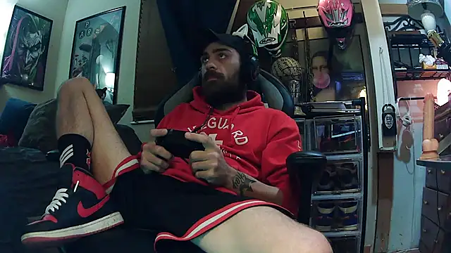 slutty guy12 online show from 7, 3, 2025