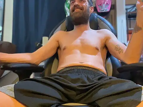 slutty guy12 online show from 18, 3, 2025