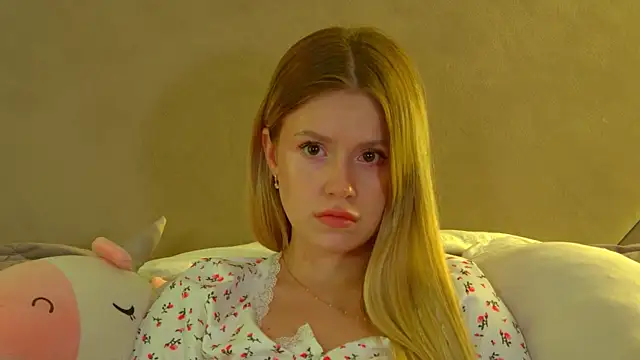Snapshot of MilanaBalmain chatting on 14, 7, 2026 MilanaBalmain online show from 14, 7, 2026