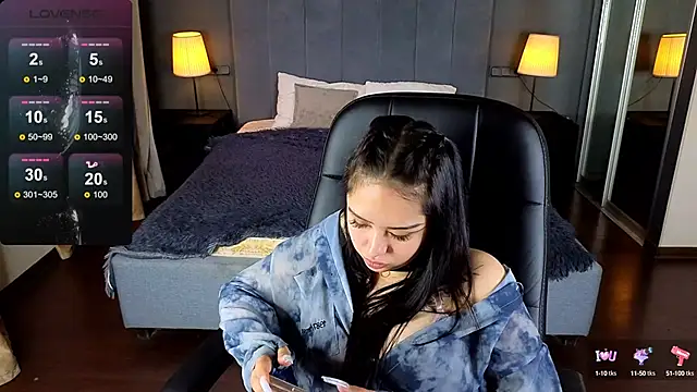 baby  kim online show from 4, 2, 2025