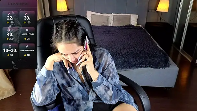 baby  kim online show from 4, 2, 2025