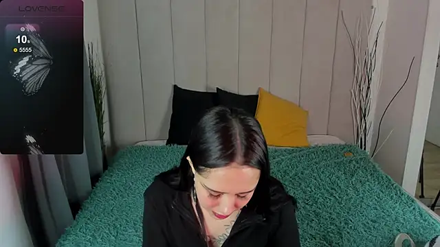 baby  kim online show from 24, 2, 2025