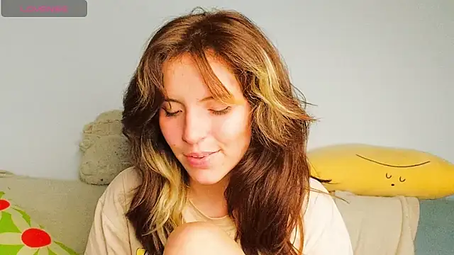 cherrybom969 online show from 13, 1, 2025