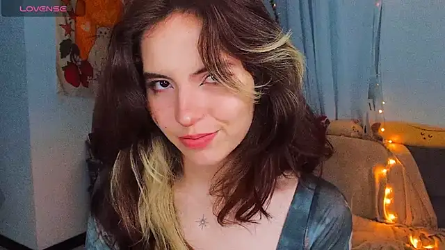 cherrybom969 online show from 21, 2, 2025