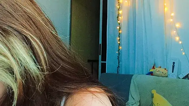 cherrybom969 online show from 23, 3, 2025