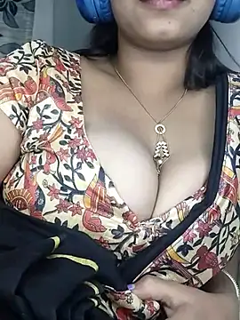 Sexy-Shalinii online show from 7, 3, 2025