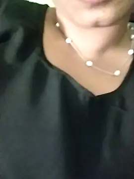 Sexy-Shalinii online show from 4, 12, 2025