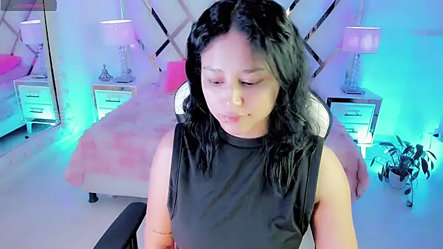 sexyy kitty18 online show from 11, 4, 2026