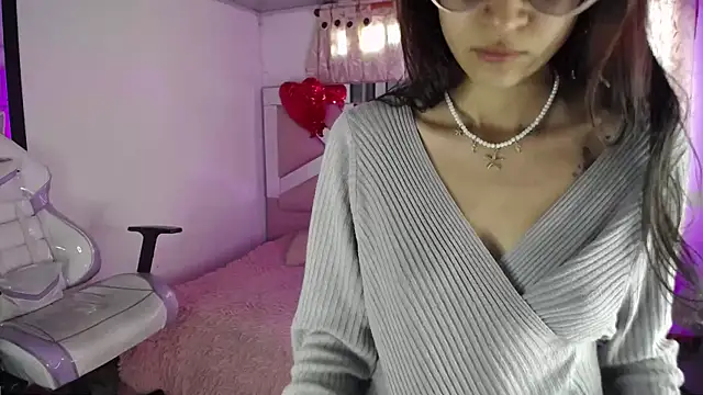 Mia Fischer online show from 16, 2, 2025