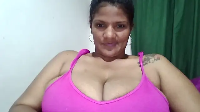 alejandraboobs07 online show from 20, 3, 2026
