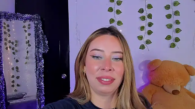 JanneKim online show from 10, 3, 2026