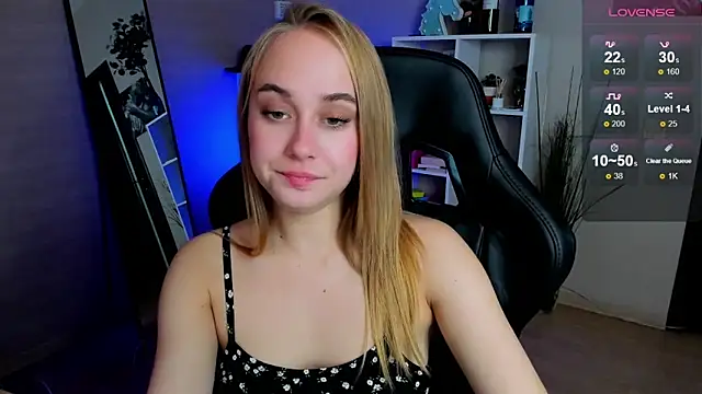 LianaBright online show from 12, 10, 2025