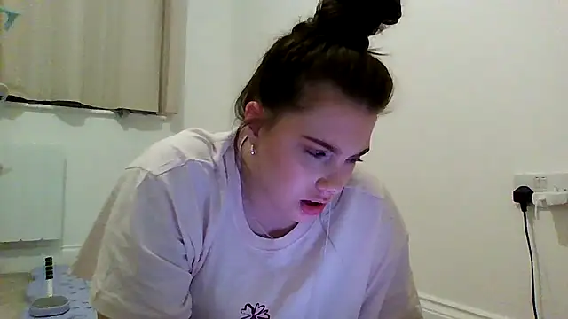 Krystal Tx online show from 31, 3, 2026