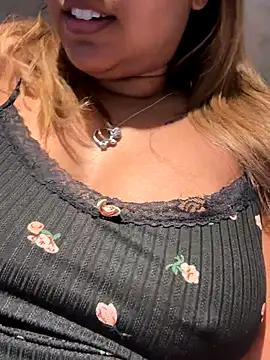Snapshot of TEMPTING-TAMMY chatting on 9, 9, 2025 TEMPTING-TAMMY online show from 9, 9, 2025