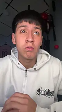 Stiven 017 online show from 7, 2, 2026